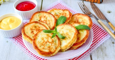 Оладьи с сыром на сковороде