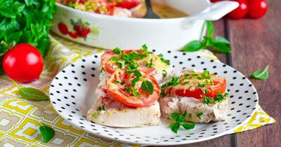 Индейка кусочками в духовке сочная и мягкая