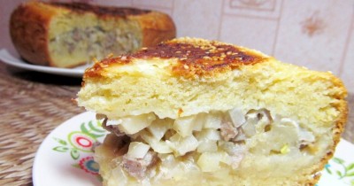 Пирог с мясом и картошкой в мультиварке
