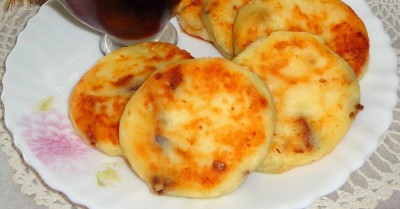 Сырники из творога в мультиварке